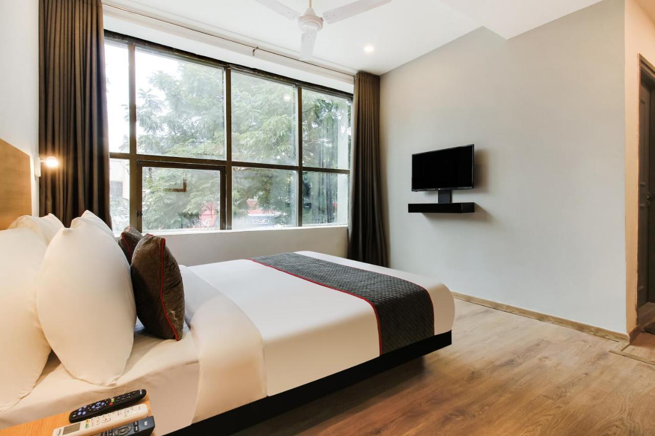 Oyo Townhouse 600 Gangothri Hotel Secundurabad Buitenkant foto