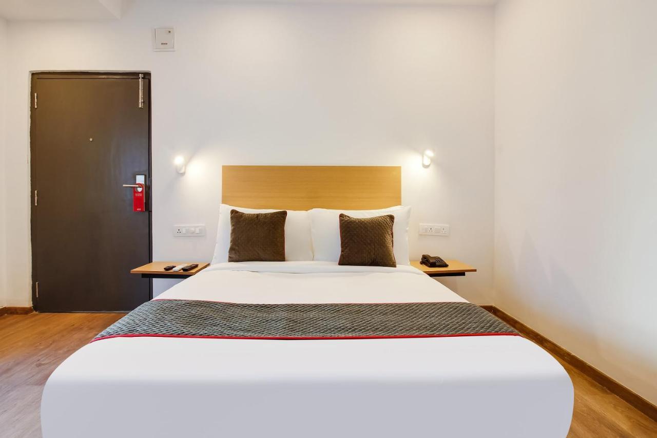 Oyo Townhouse 600 Gangothri Hotel Secundurabad Buitenkant foto