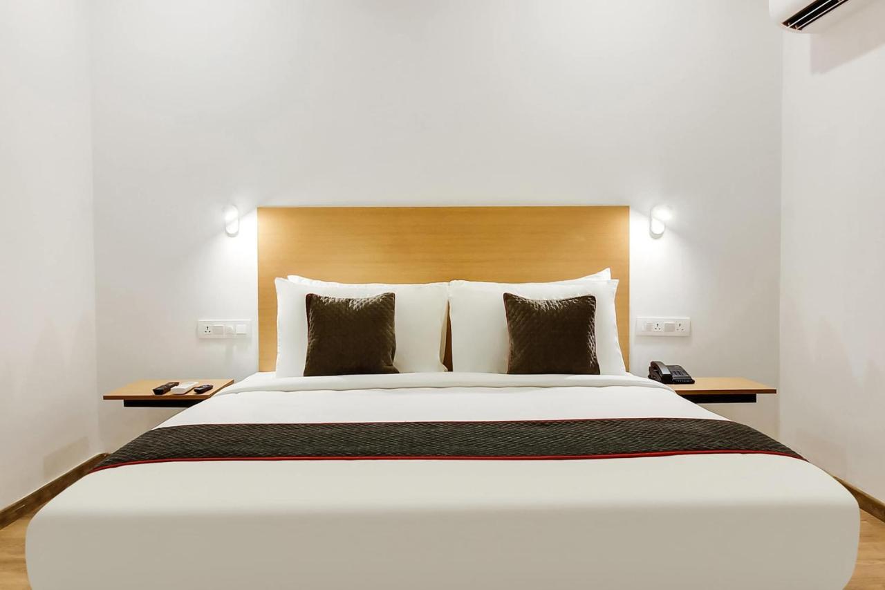 Oyo Townhouse 600 Gangothri Hotel Secundurabad Buitenkant foto