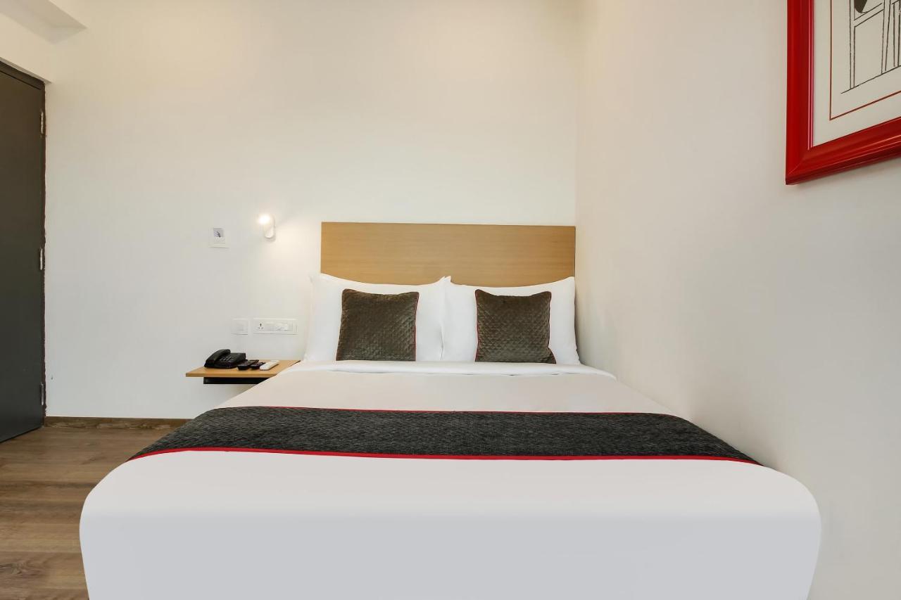 Oyo Townhouse 600 Gangothri Hotel Secundurabad Buitenkant foto