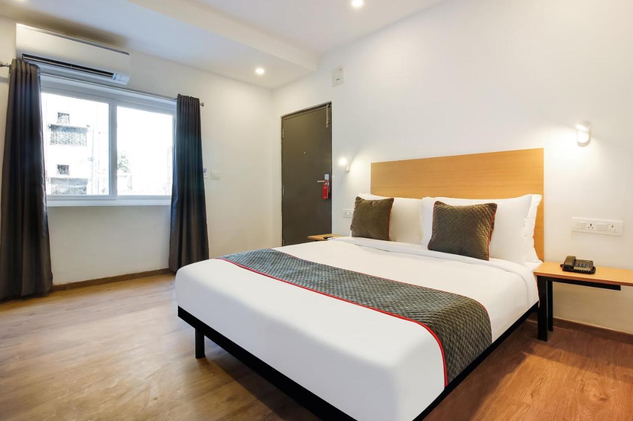Oyo Townhouse 600 Gangothri Hotel Secundurabad Buitenkant foto